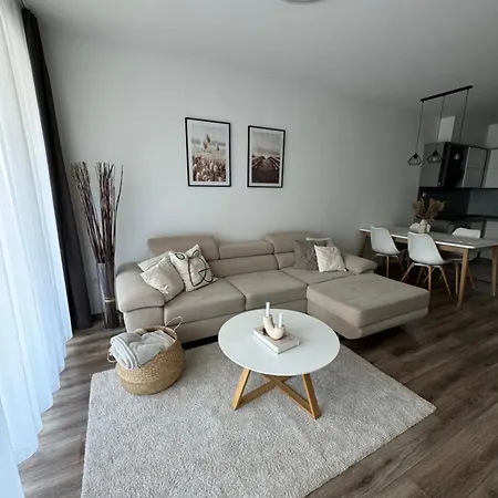 Lelle Апартаменты *
