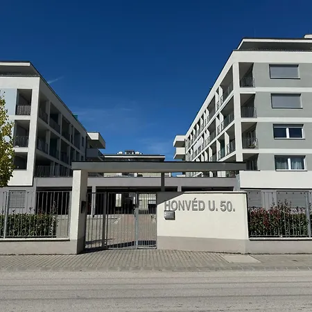 Lelle Apartmán