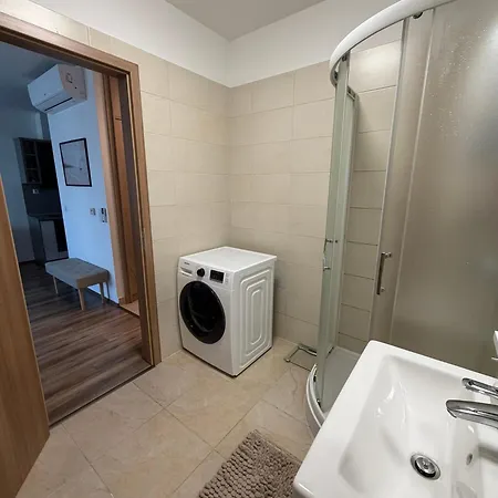 Lelle Apartmán